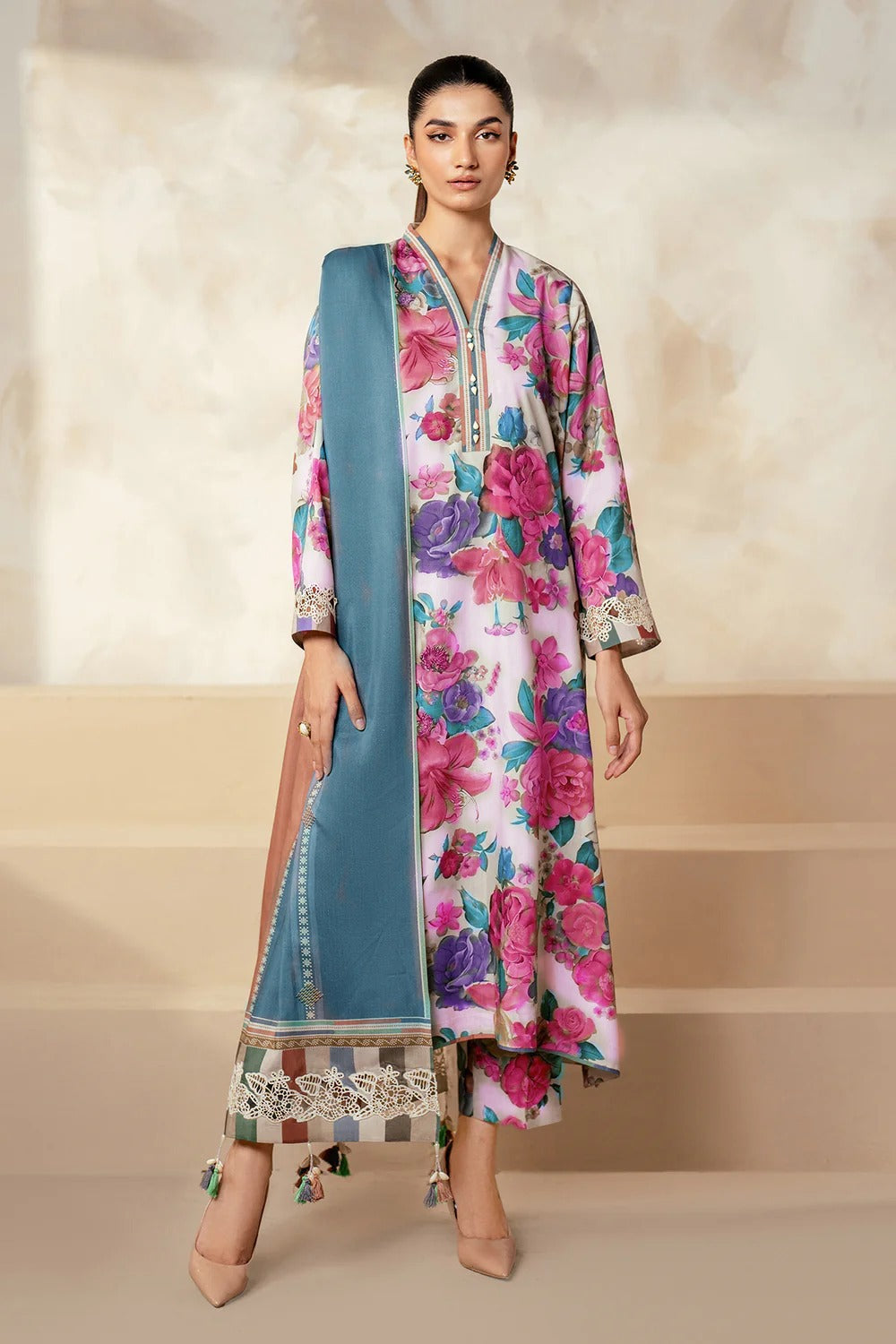 Lawn Unstitched 3 Piece Printed Dress - 320