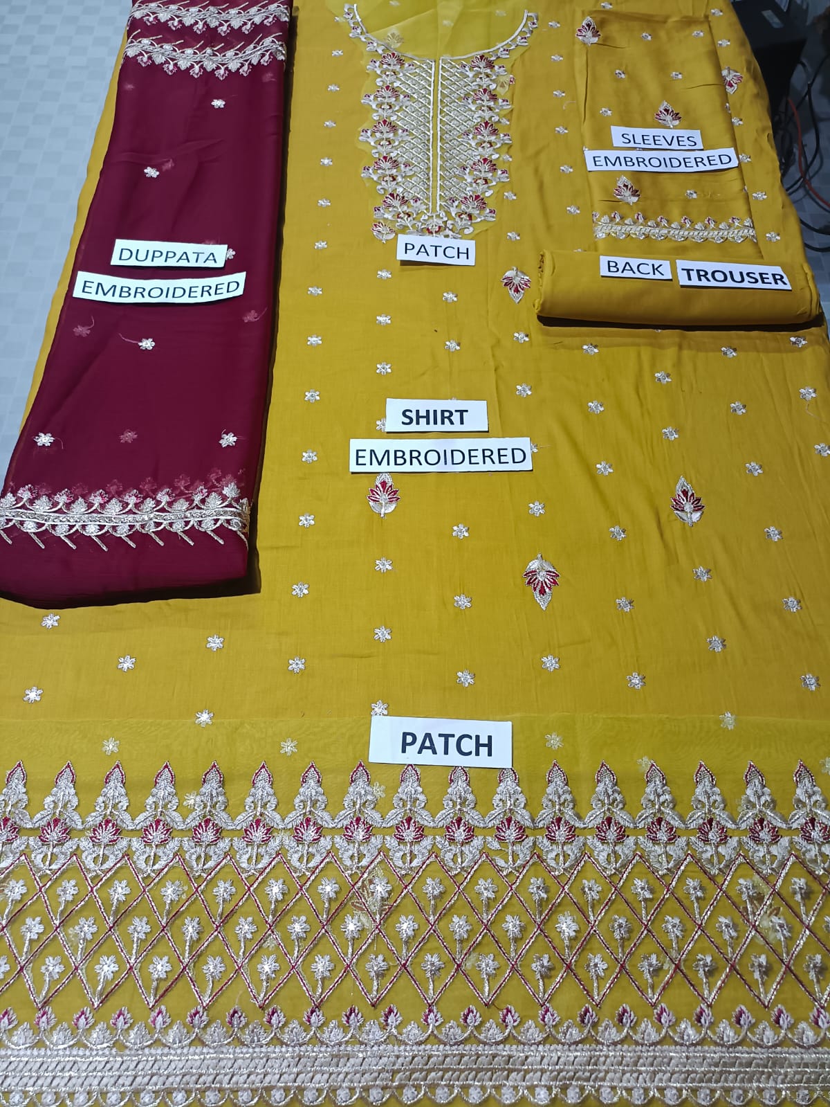 Lawn Unstitched 3 Piece Embroidered Dress - 354