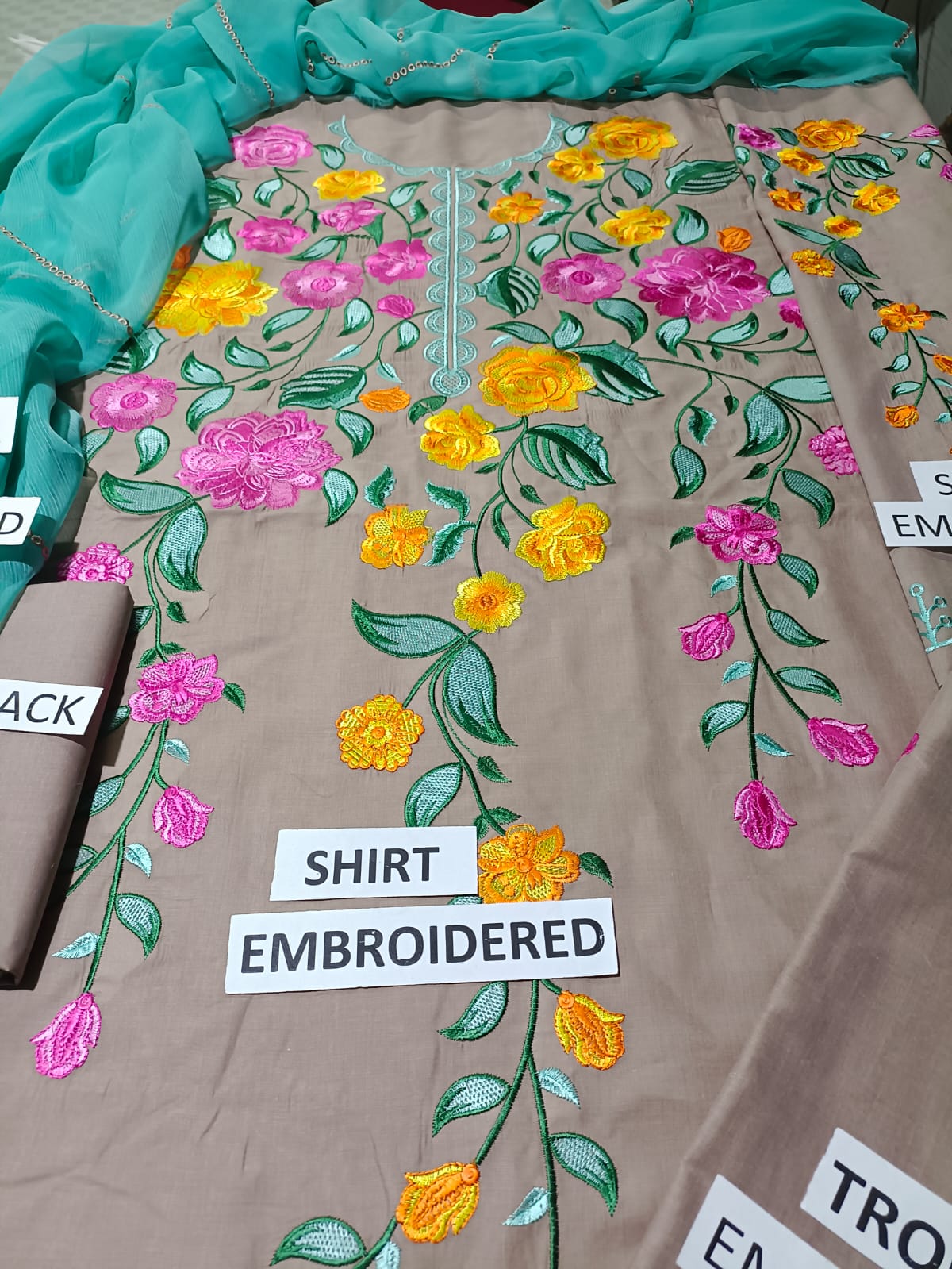 Lawn Unstitched 3 Piece Embroidered Dress - 377