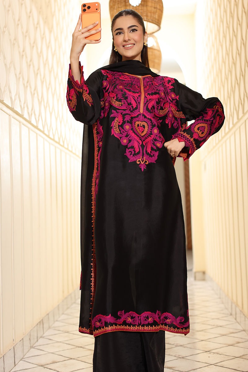 Summer Unstitched 3PCs Embroidered Lawn Dress With Chiffon Dupatta - 494