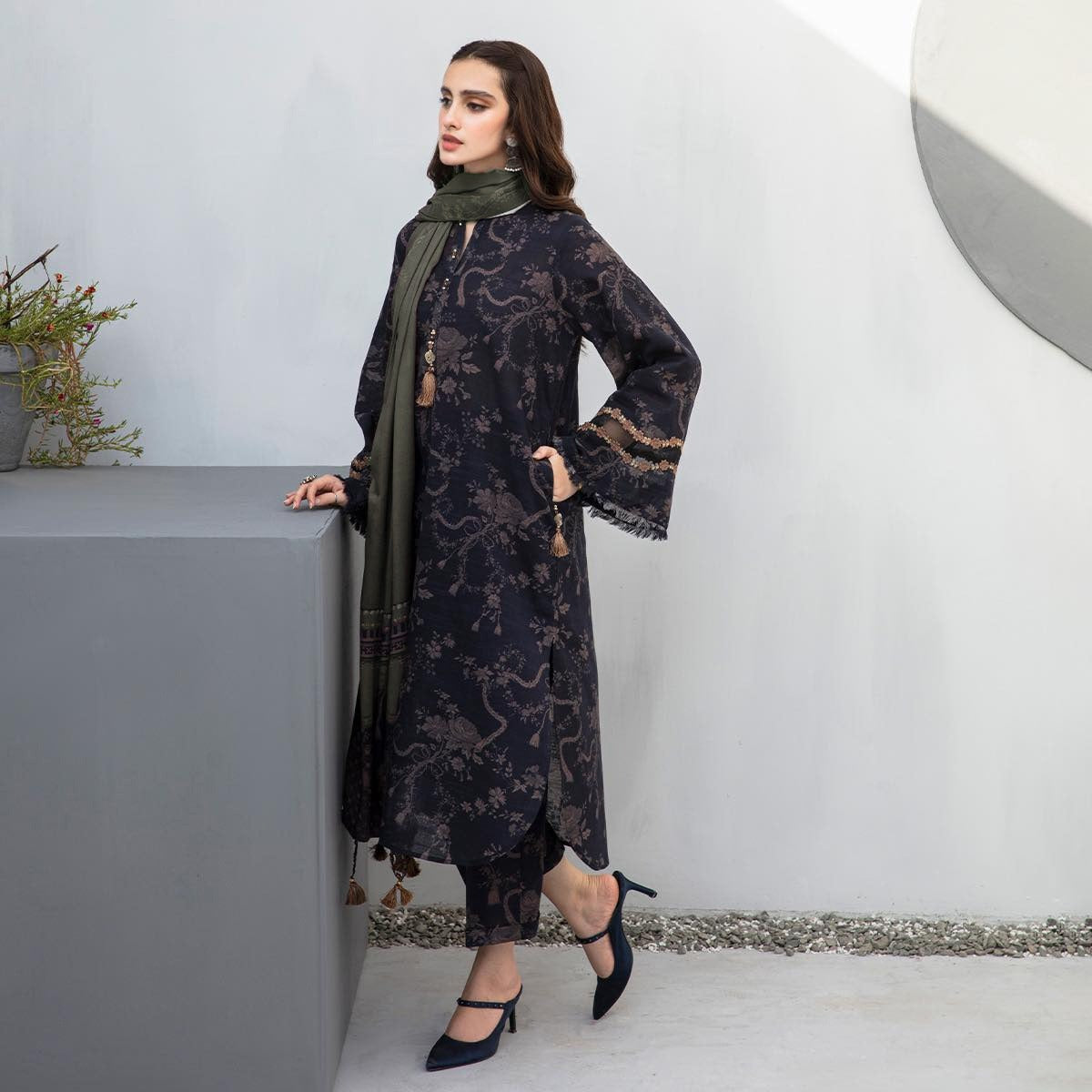 Karandi Printed 3 Piece Dress - 13