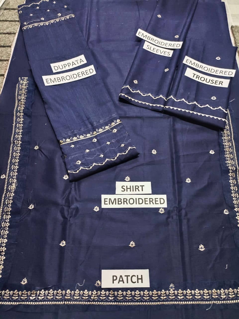 Lawn Unstitched 3 Piece Embroidered Dress -207
