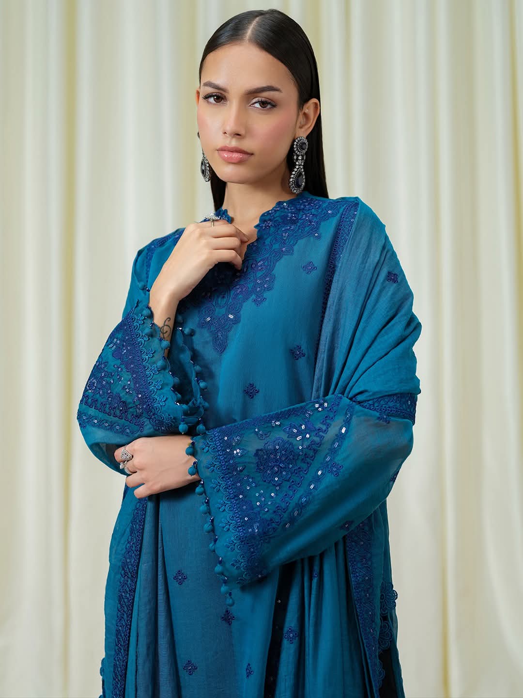 Summer Unstitched 3 Piece Sequin Embroidered Lawn Dress With Net Dupatta - 489