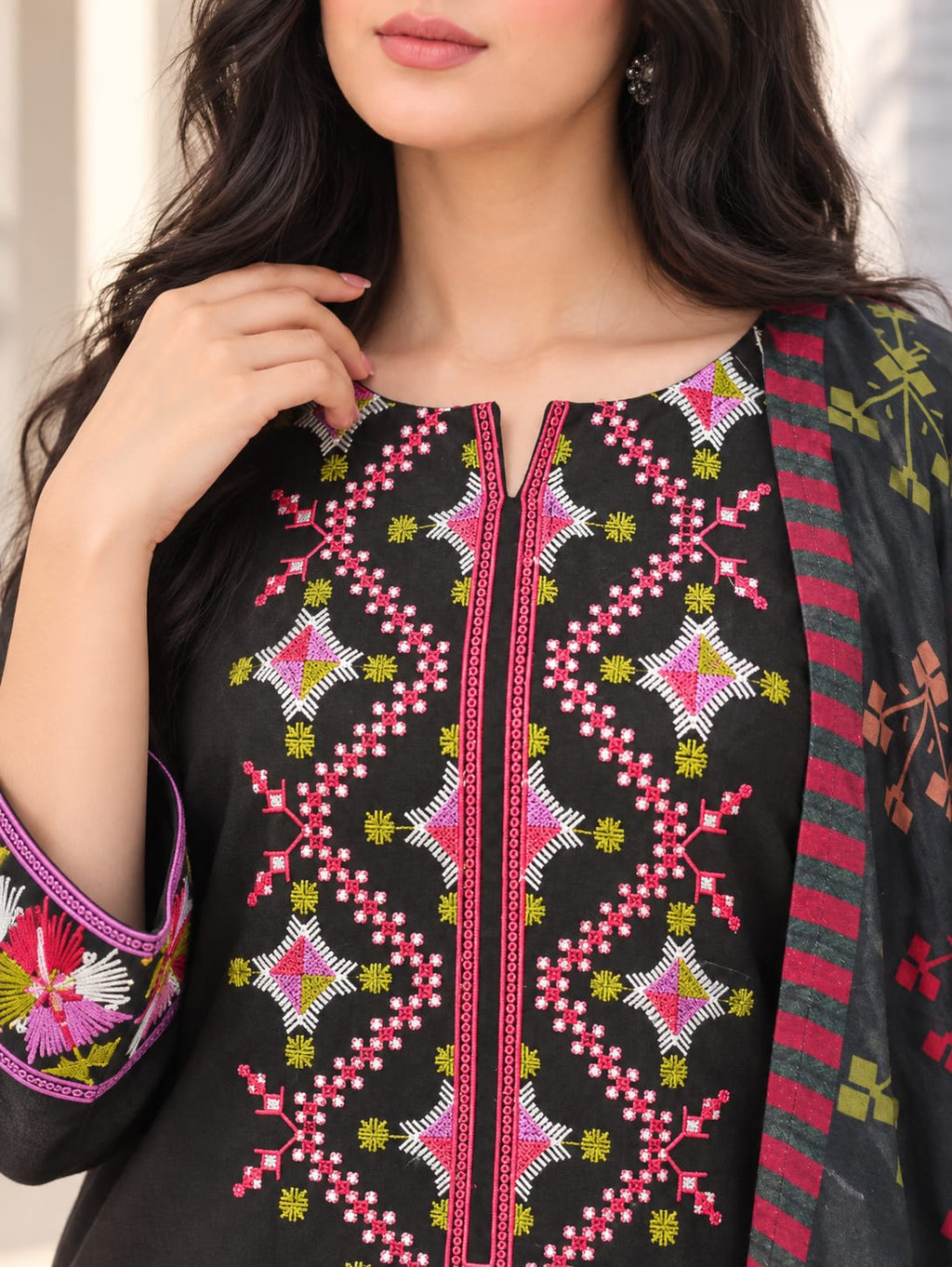 Winter Stitched 3PC Dhanak Embroidered Dress - TW 20