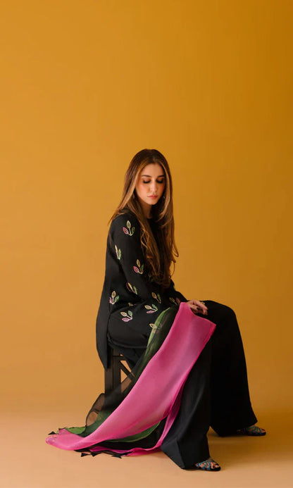 Khaddar 3 Piece Embroidered Dress - 390