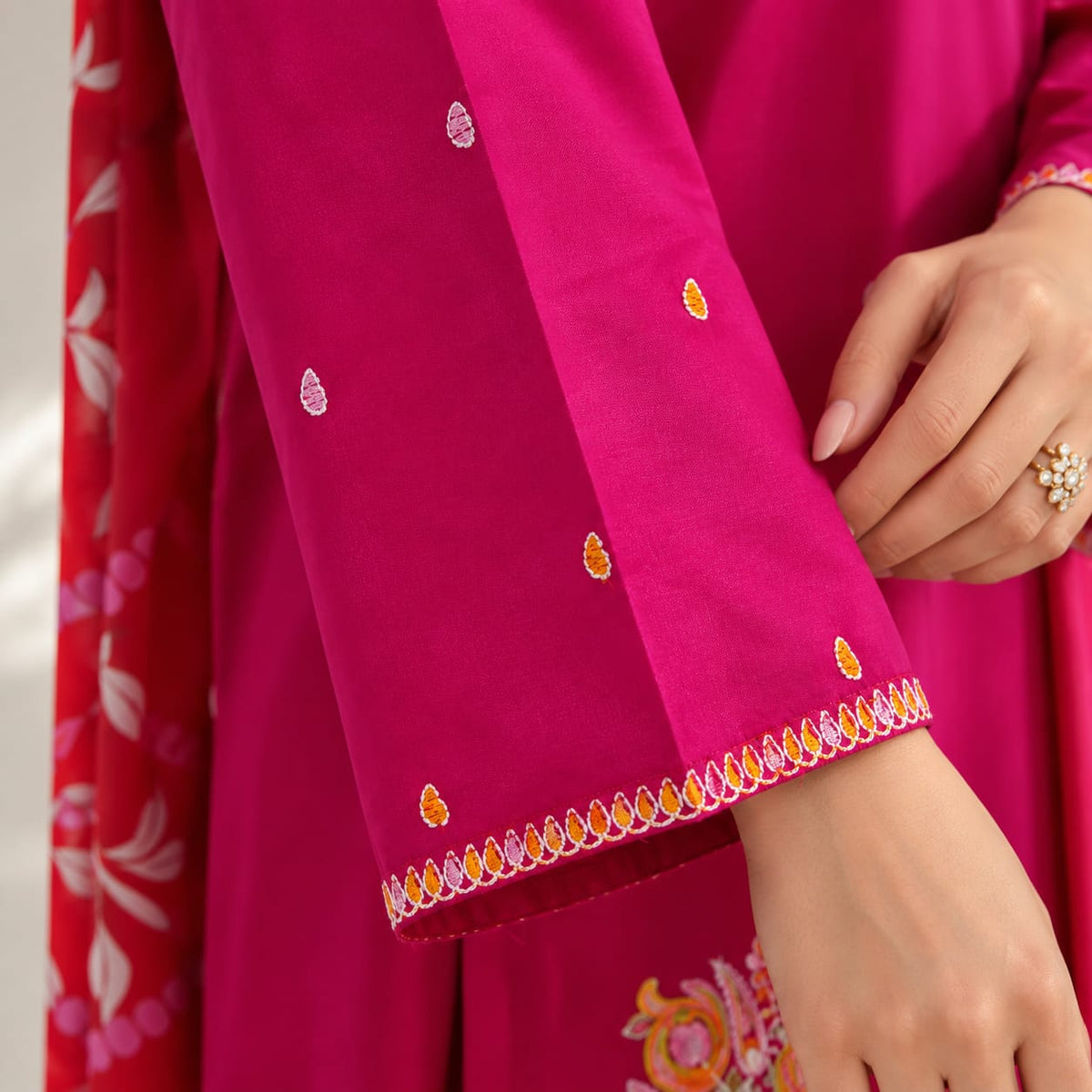Winter Stitched Dhanak 3 Piece Embroidered Dress - TW 17