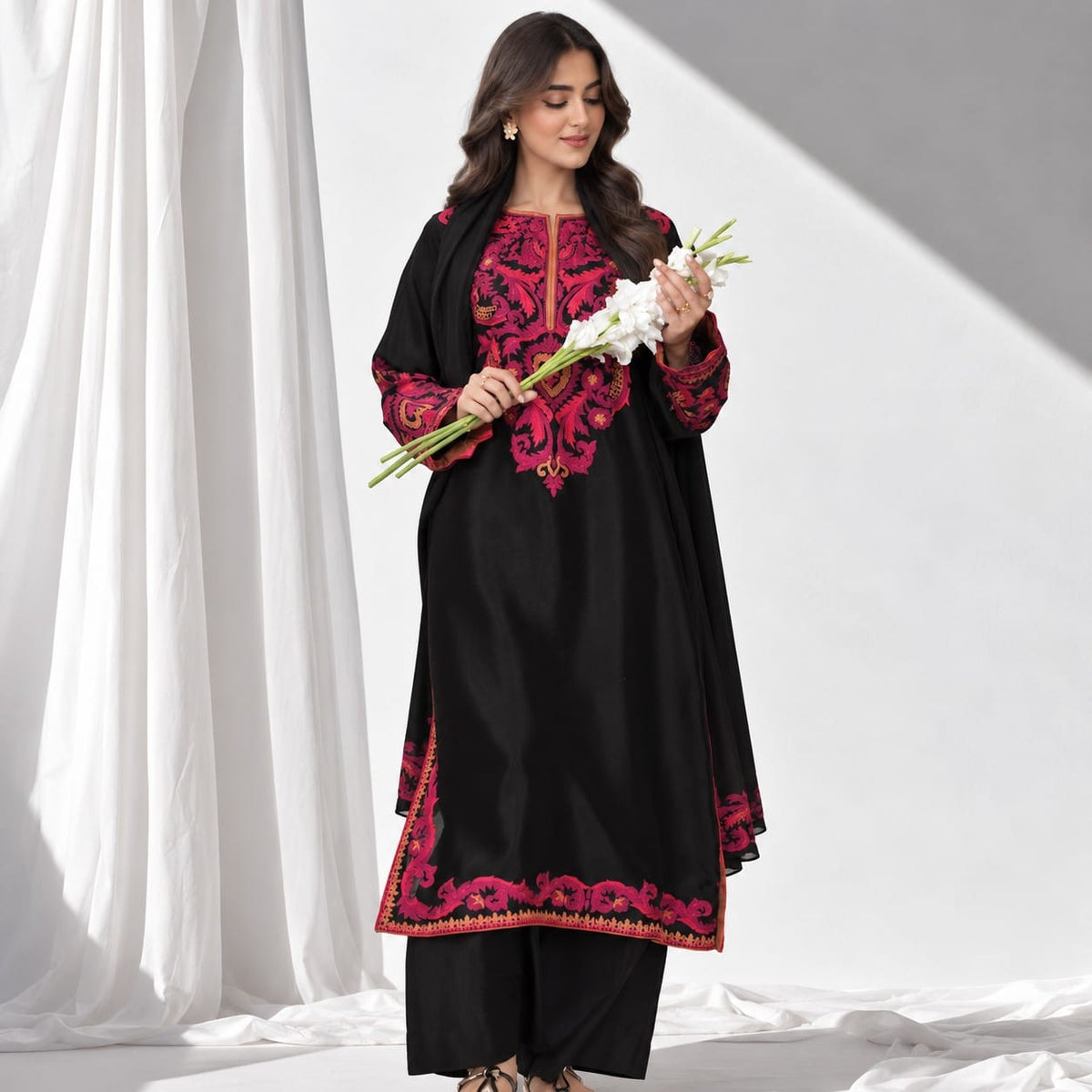 Winter Stitched 3PC Dhanak Embroidered Suit - TW 30