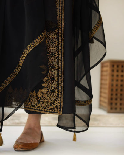 Linen 3 Piece Embroidered Dress - 211