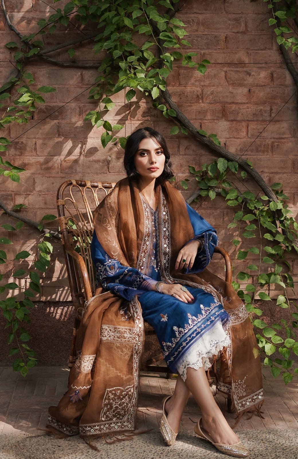 Summer Unstitched 3PCs Embroidered Lawn Dress With Chiffon Dupatta  -209