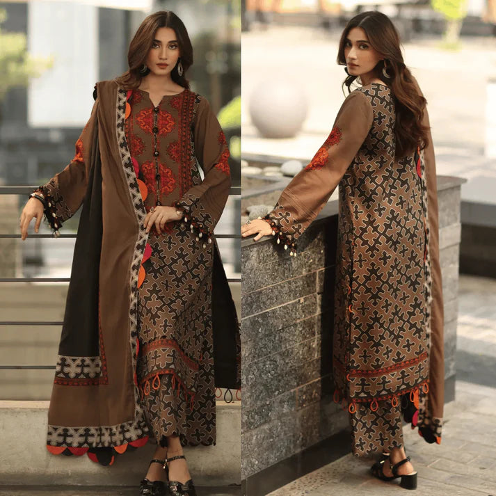 Winter 3PC Karandi Digital Print Dress - 432