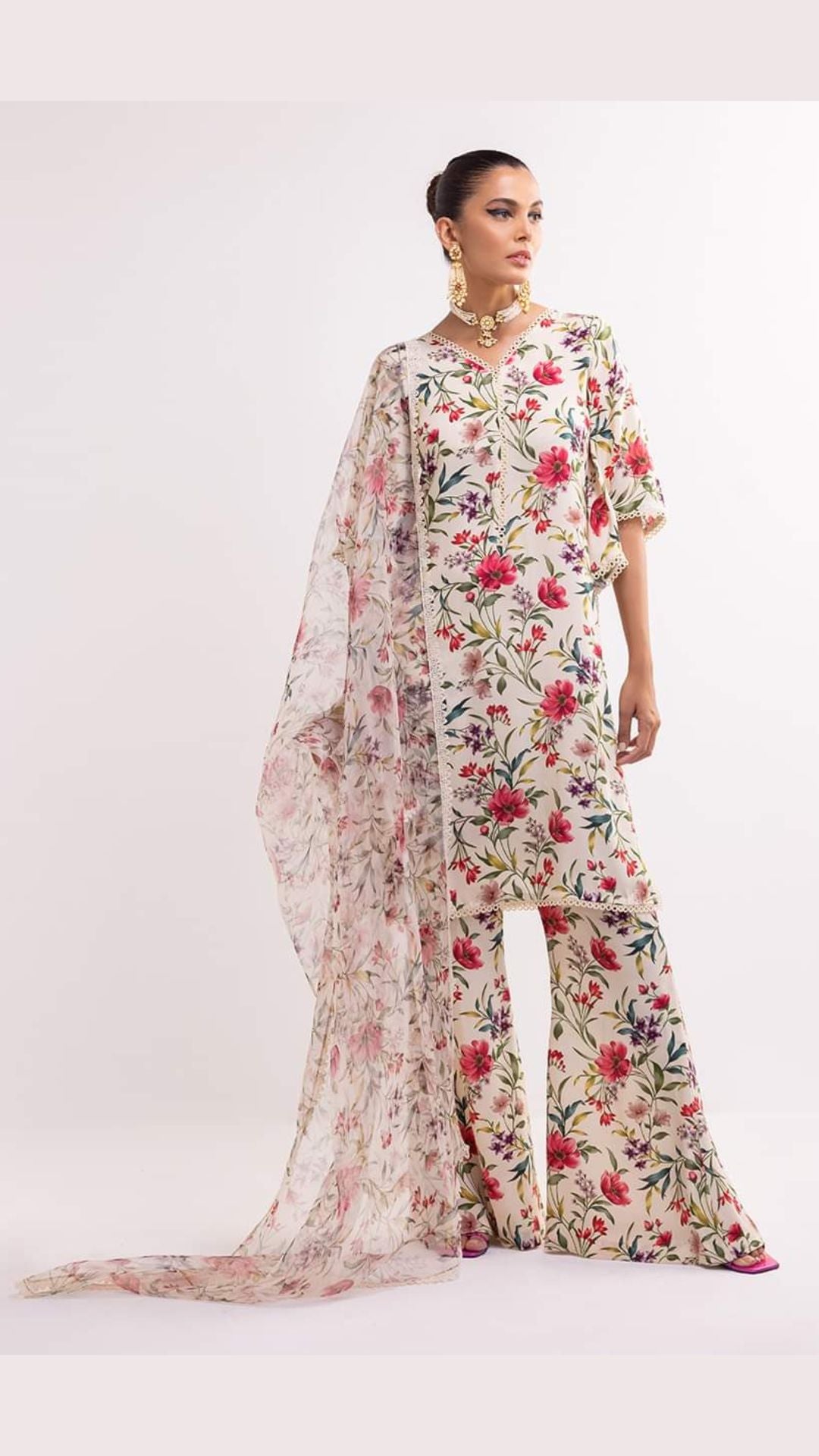 Lawn Unstitched 3 Piece Digital Printed Dress – 100