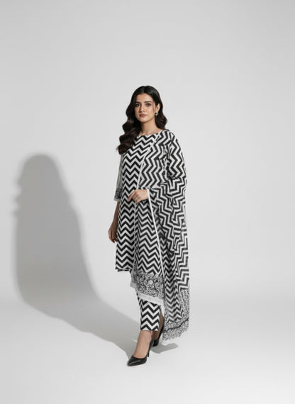 Karandi 3 Piece Printed Dress - 395