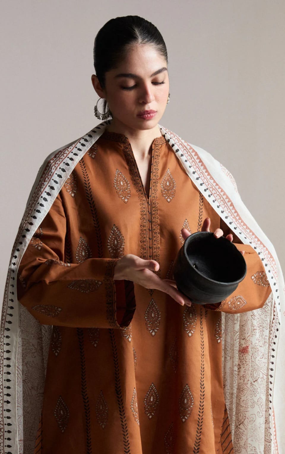 Summer Unstitched 3PCs Embroidered Lawn Dress With Manaar Dupatta  - 347