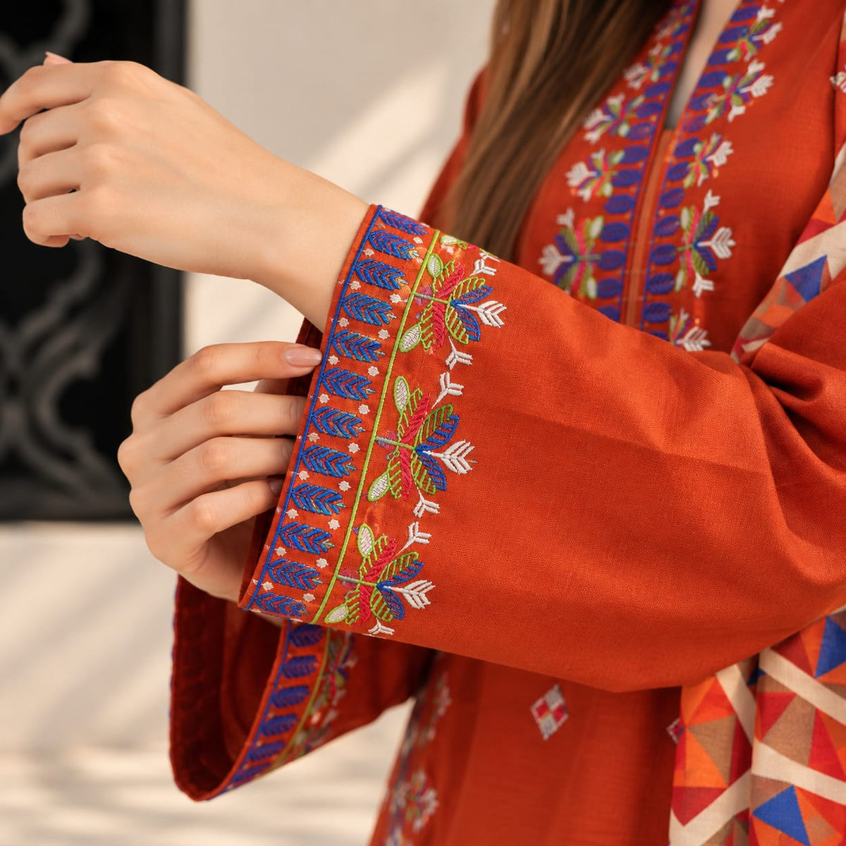 Winter Stitched 3PC Dhanak Embroidered Suit - TW 16