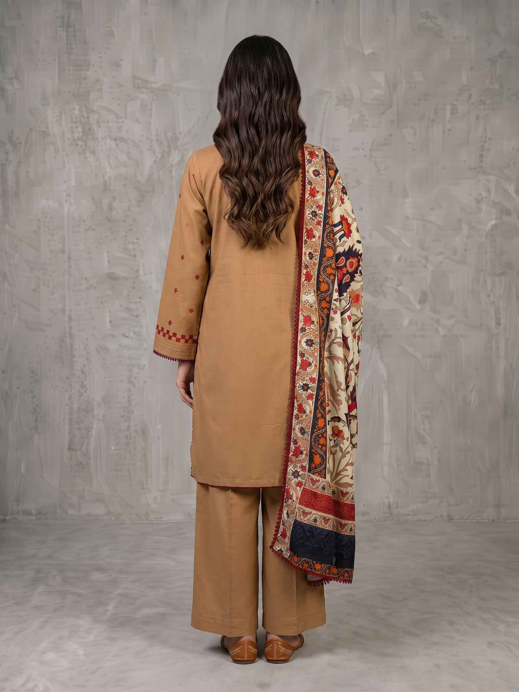 Winter Stitched 3PC Dhanak Embroidered Suit - TW 11
