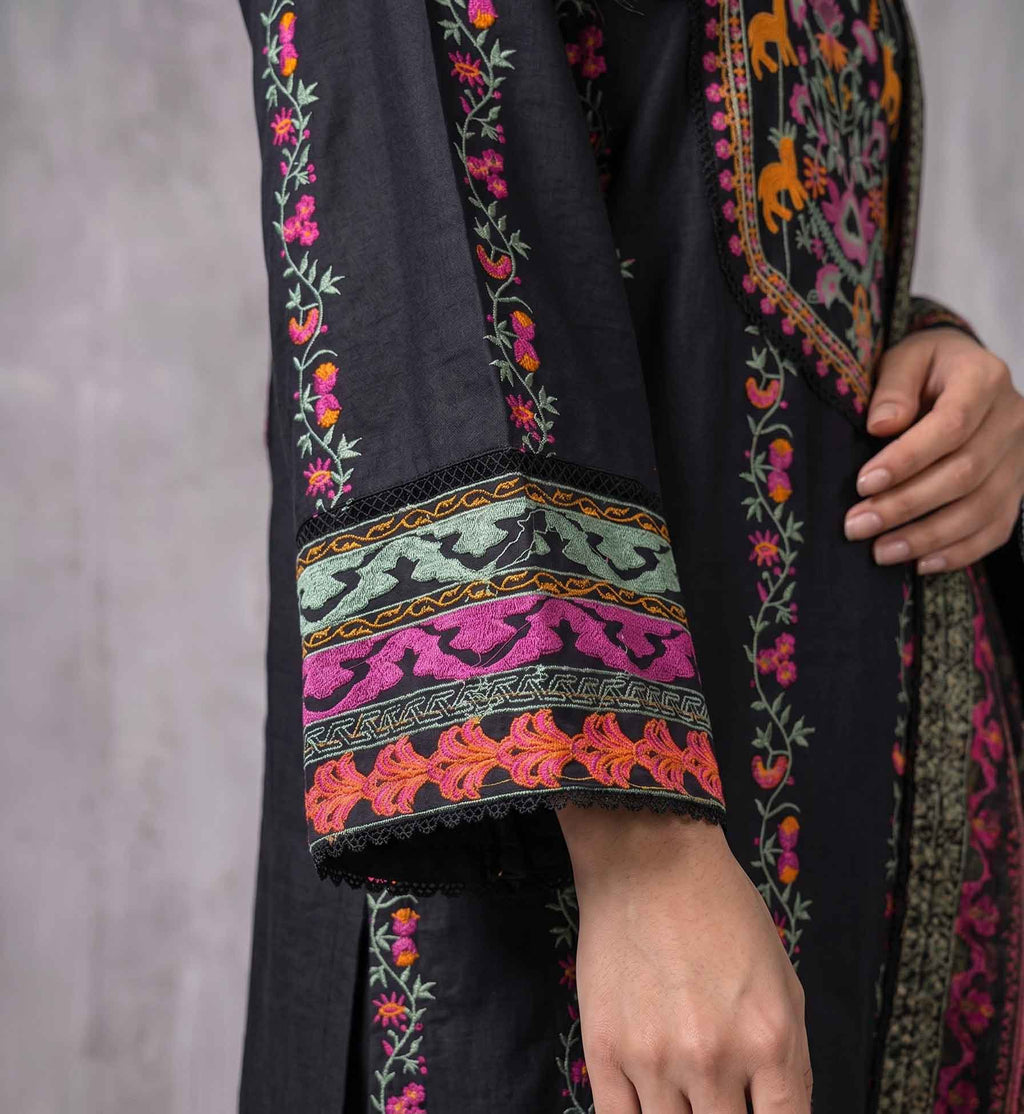 Winter Stitched Khaddar 3 Piece Embroidered Dress -TW 06
