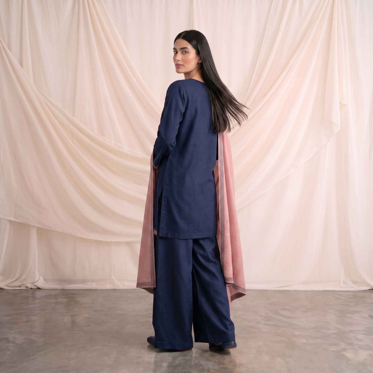 Winter Stitched 3PC Dhanak Embroidered Suit - TW 27