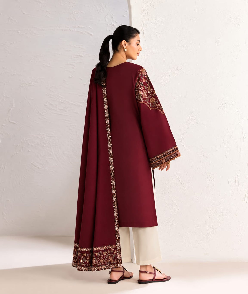 Winter Stitched 3PC Dhanak Embroidered Suit - TW 33